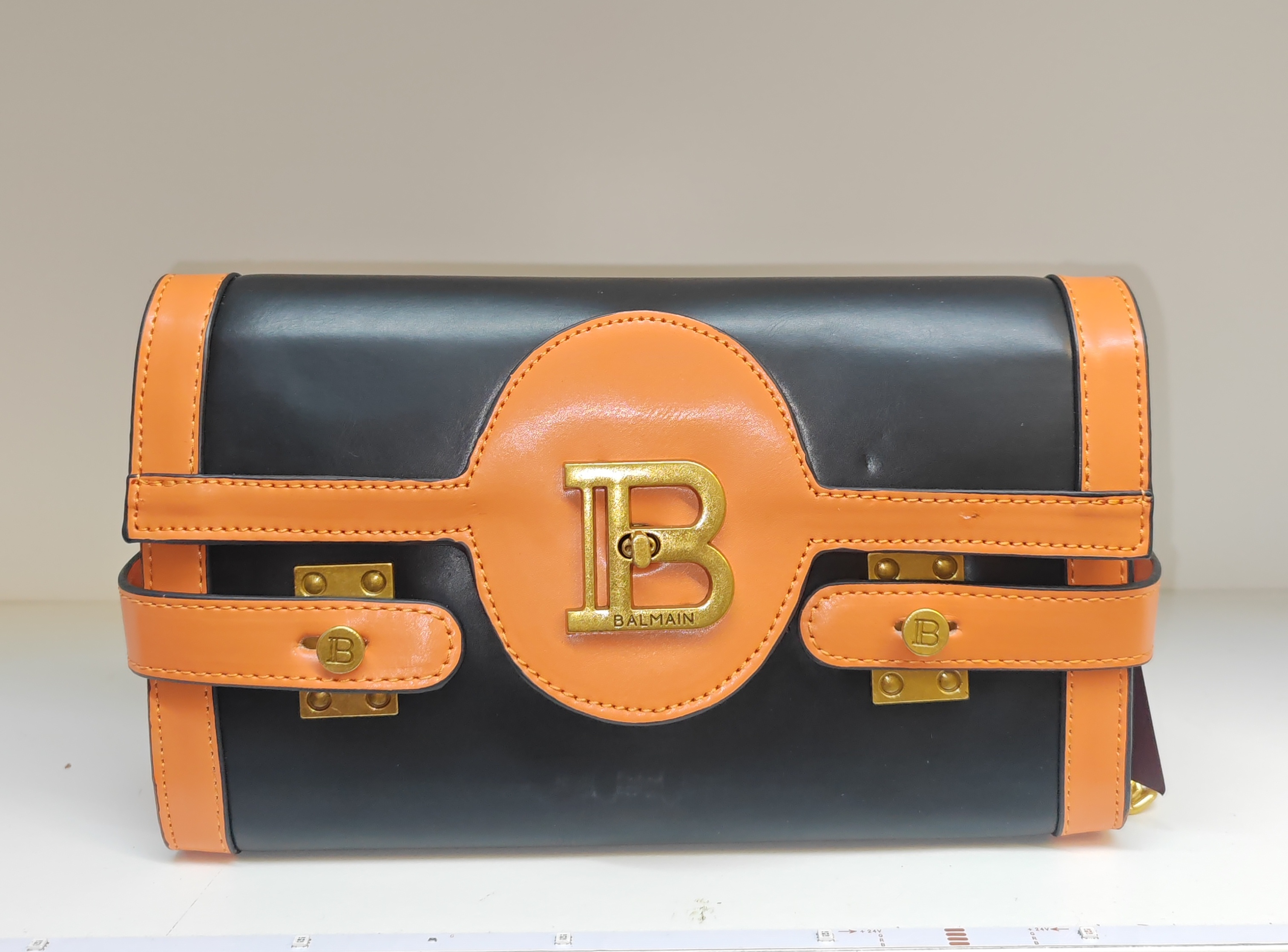 Shoulder bag