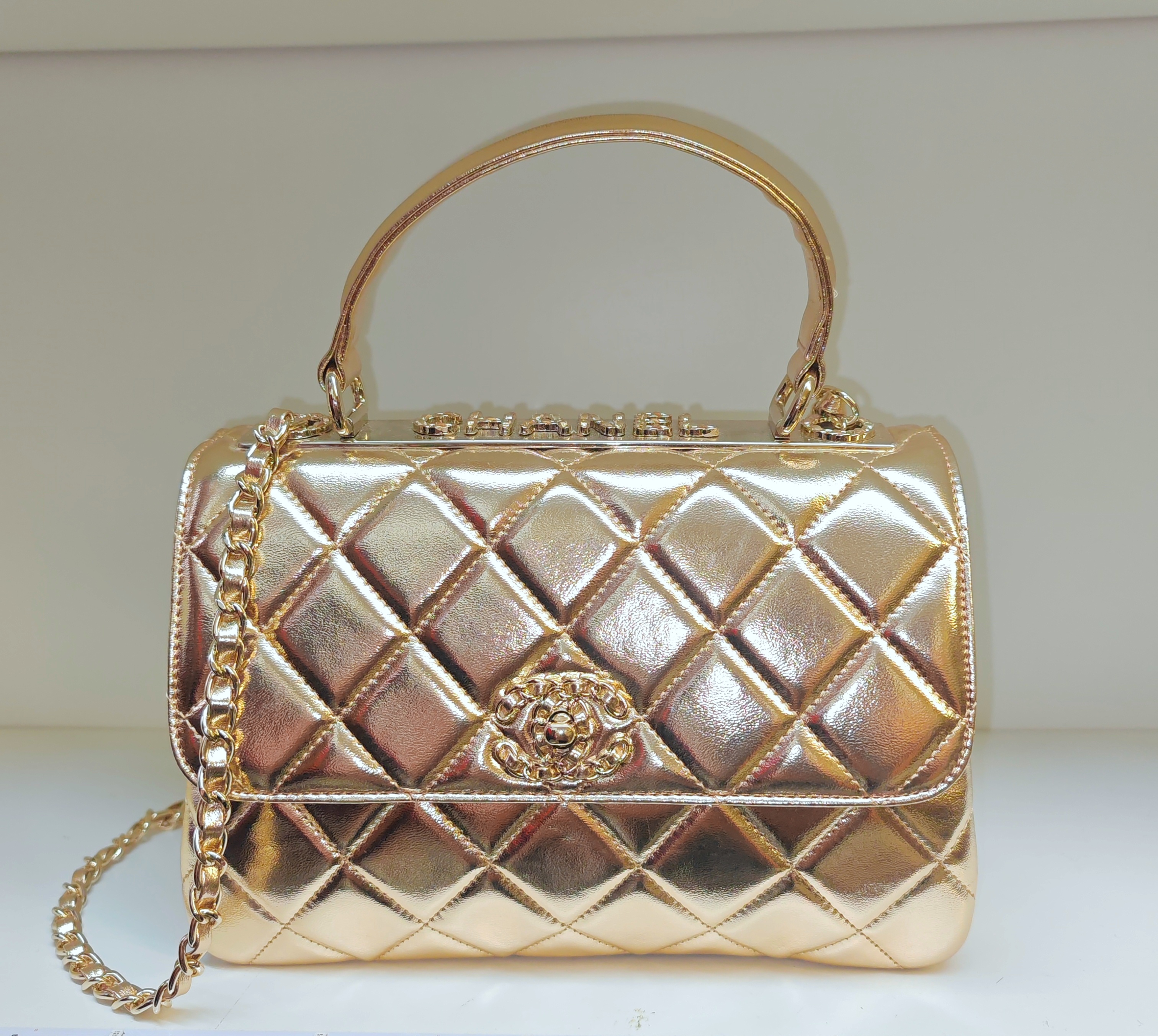 Metallic bag
