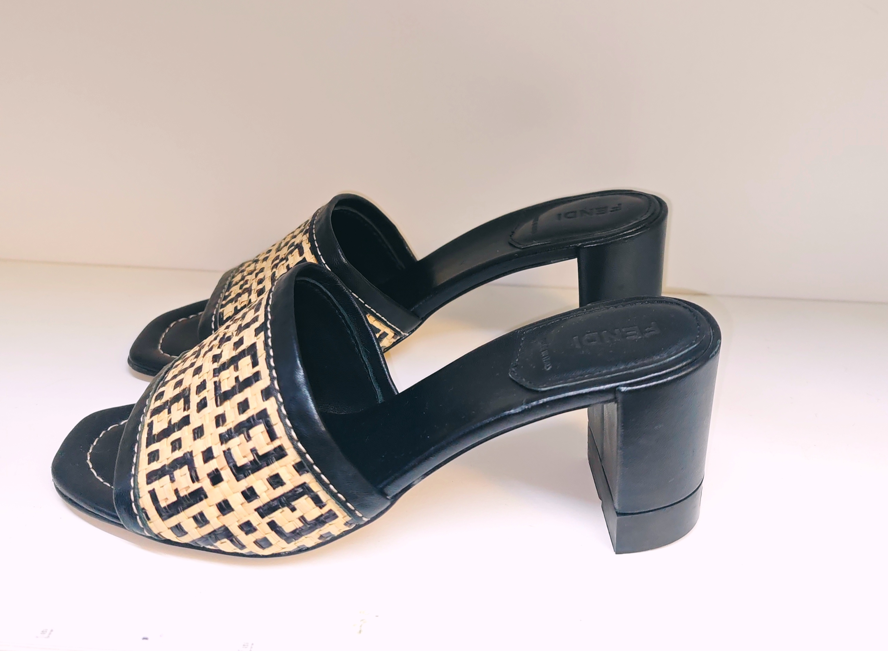 Raffia Heels sandals