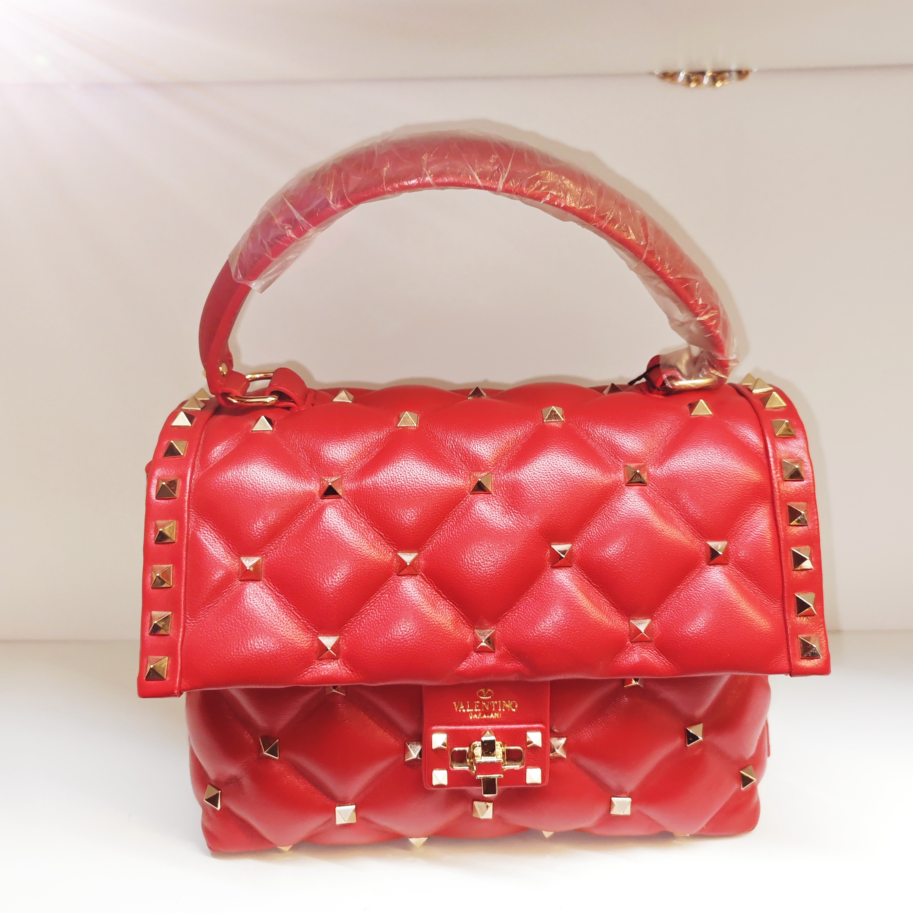 Hand bag